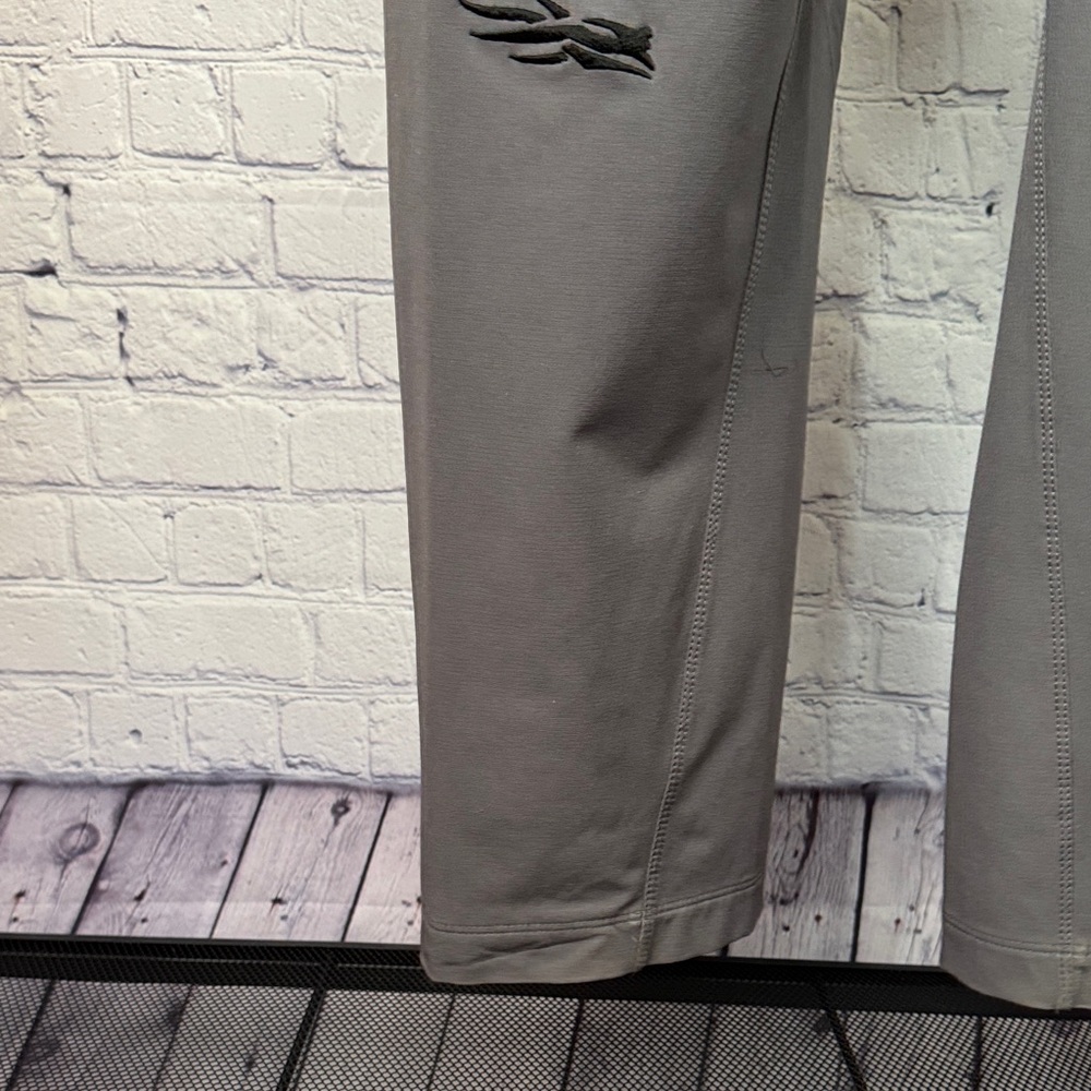 Men's Sitka Gray Traverse Pants 40R - Picture 8 of 14